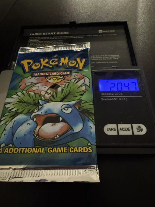 Pokemon Base Set Booster Pack - Wizards of the Coast (Venusaur Art)