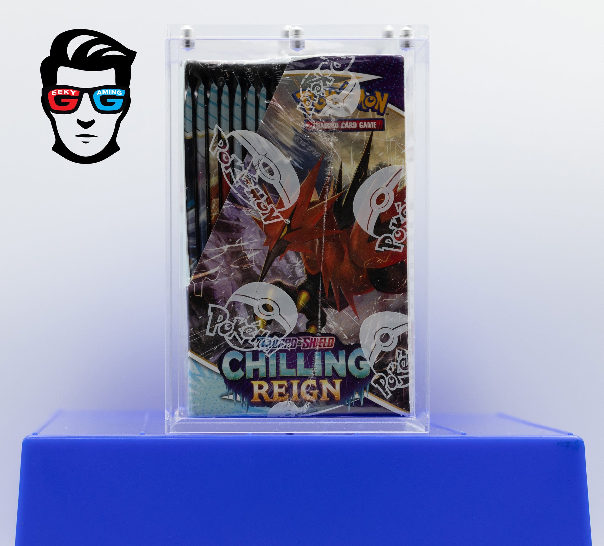 Chilling Reign Booster Box Sword & Shield with Acrylic Case