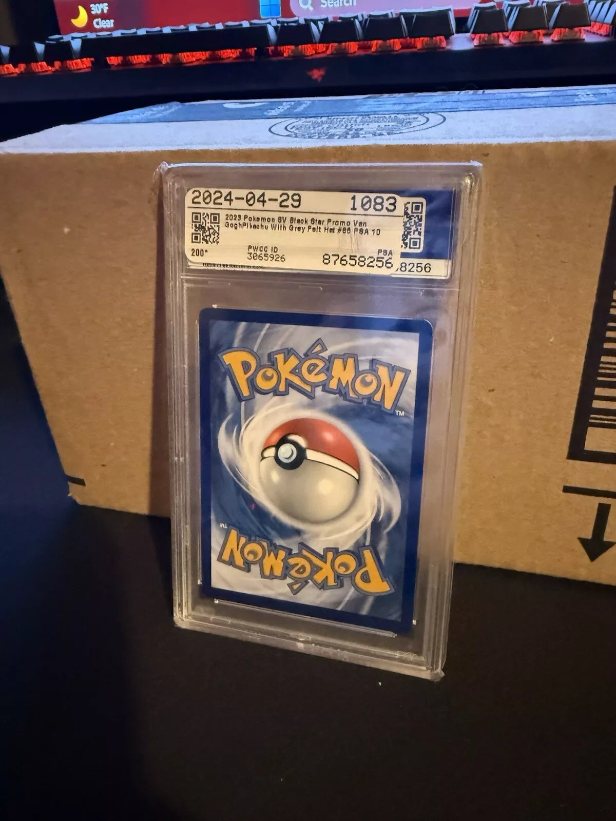 PSA 10 Pikachu with Grey Felt Hat #085 Pokémon SVP EN-SV Black Star Promo